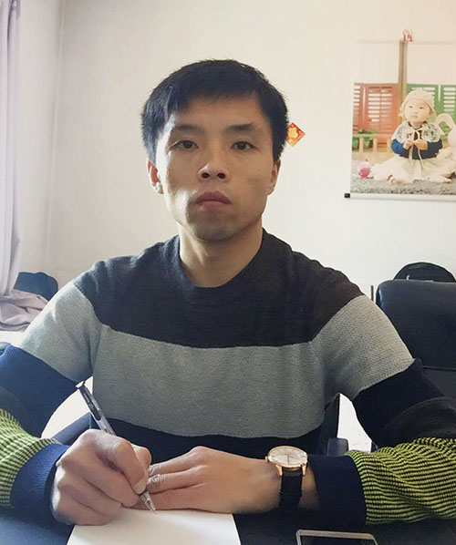 腳踏實地揚起成功風帆 &mdash;&mdash;記浙江石原金牛化工有限公司龐福德